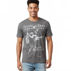 T-Shirt / Brooks & Dunn Country Music Band Graphic T-Shirt / Large / New